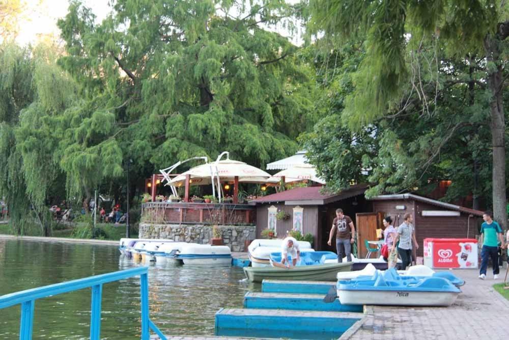 Central Park 布加勒斯特 客房 照片